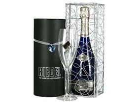 �L���e�B�A�E�u�����b�g�E�T�t�@�C�A