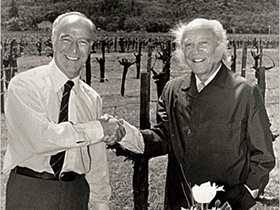 �I�[�p�X�E����