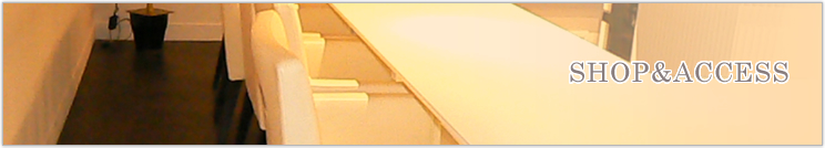 ���s����ɂ���A�������̃��C���E�V�����p�����O���X�ň��߂�uBAR MIDORI�v